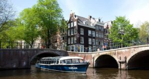 Croisière Blue Boat à Amsterdam : Informations, tarifs et billets